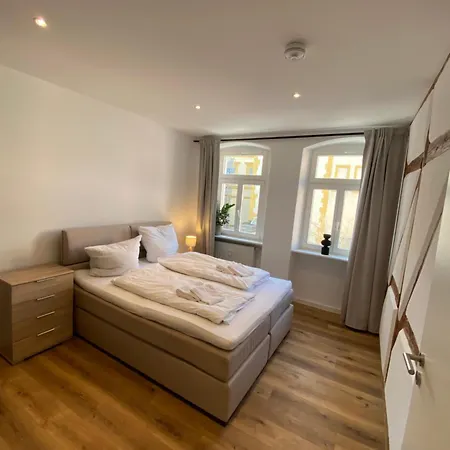 Sanierter Altbau Am Schloss Apartment